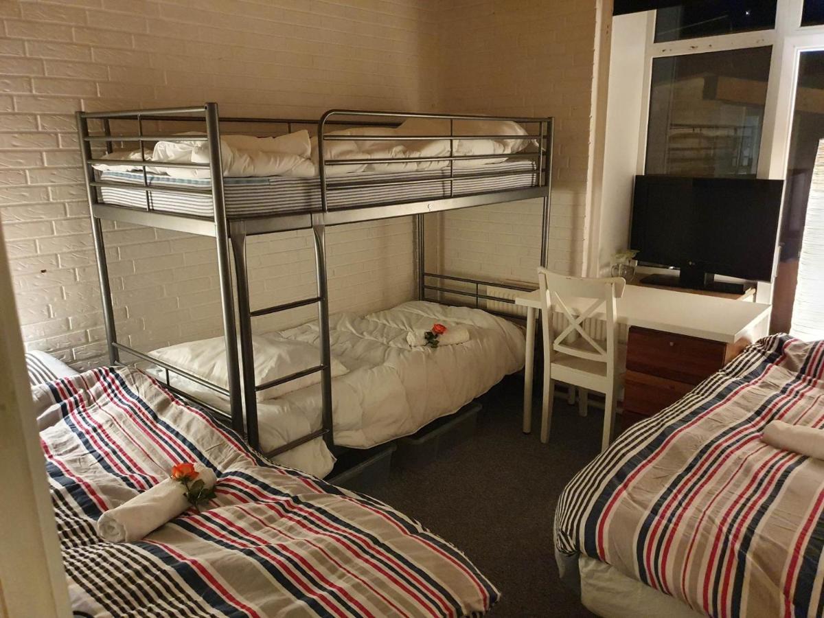Rundvejen Guest House Ольборг Экстерьер фото