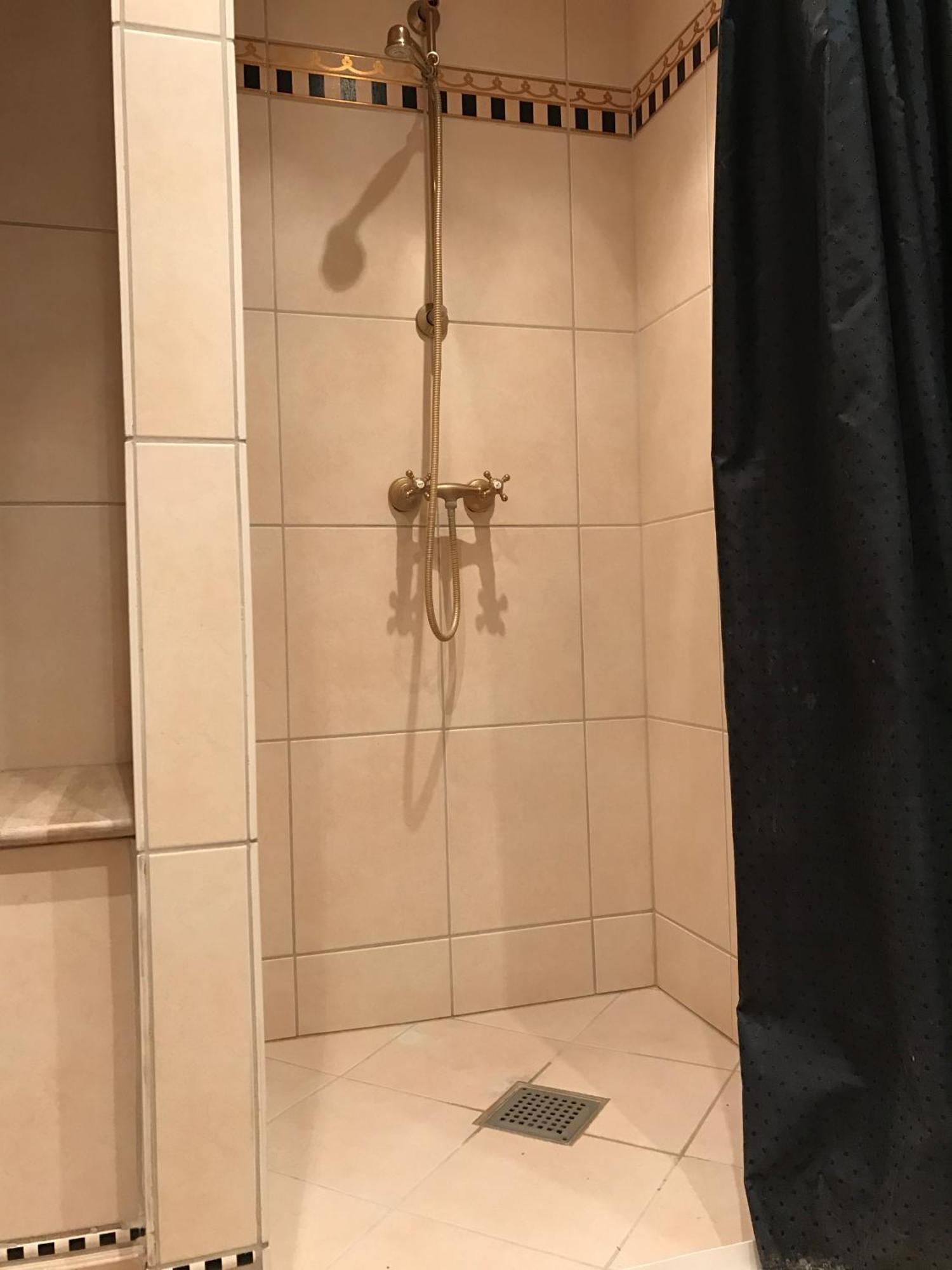 Rundvejen Guest House Ольборг Экстерьер фото