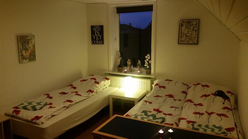 Rundvejen Guest House Ольборг Экстерьер фото